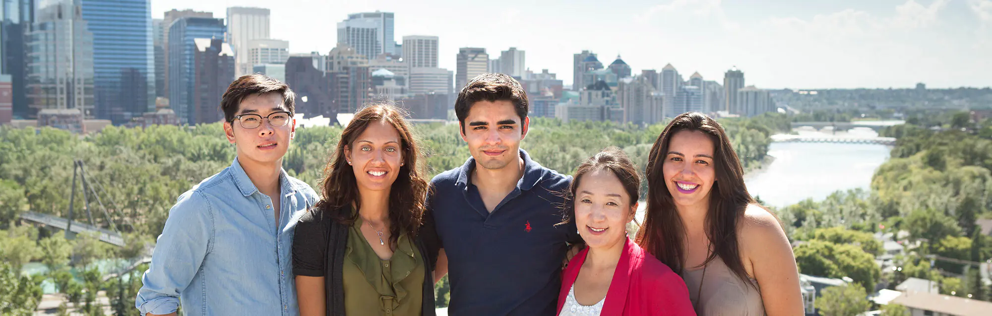 Les programmes de visa de étudier et travailler Global Village Calgary